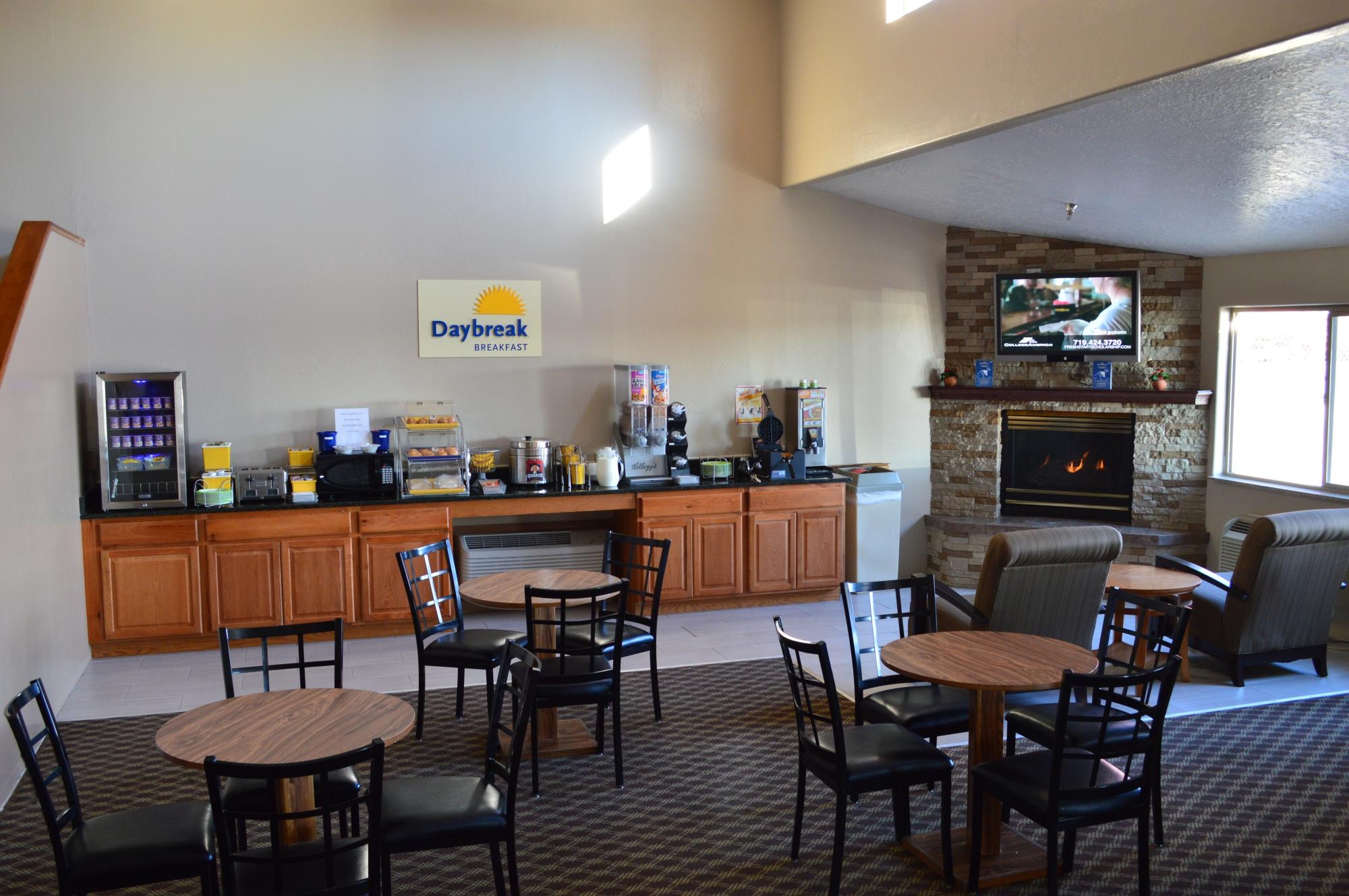 DAYS INN BY WYNDHAM PUEBLO Updated 2024 Prices Motel Reviews CO   Days Inn Pueblo 