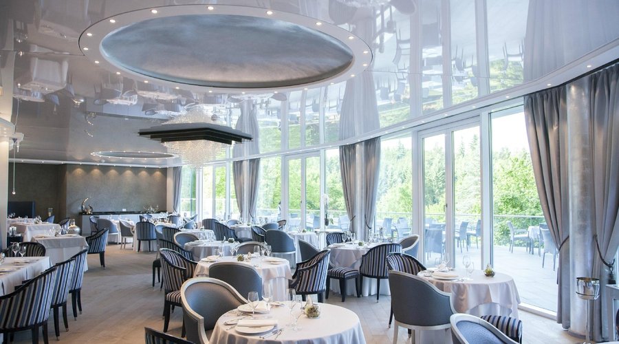Schwitzer's Gourmet-Restaurant image 1 - Full view