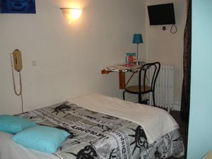 Room & Suite