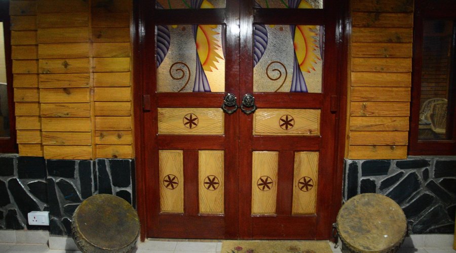Reception & Restaurant Entrance