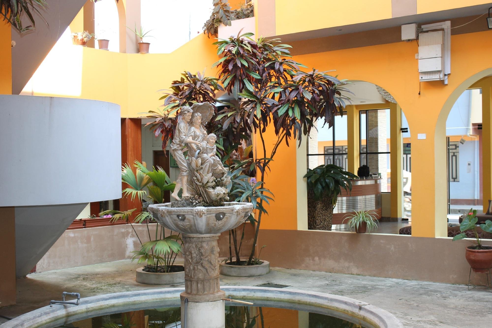 Gran Bombonaje Rioja Hotel image