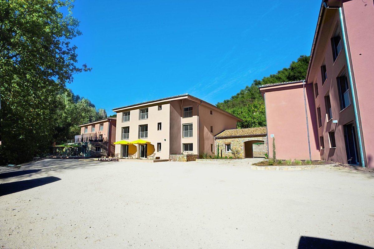 hotel la bastide enchantée sollies toucas