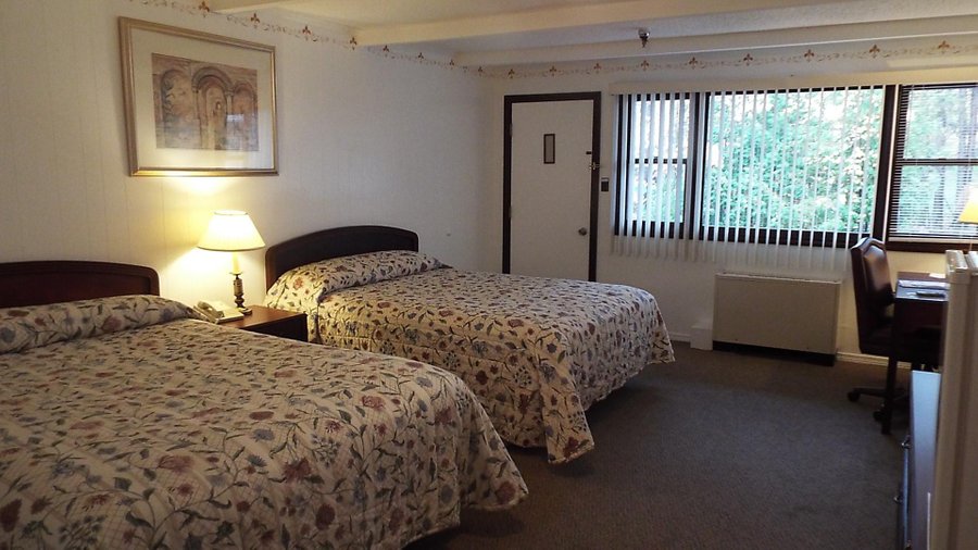 Our Room with two Queens