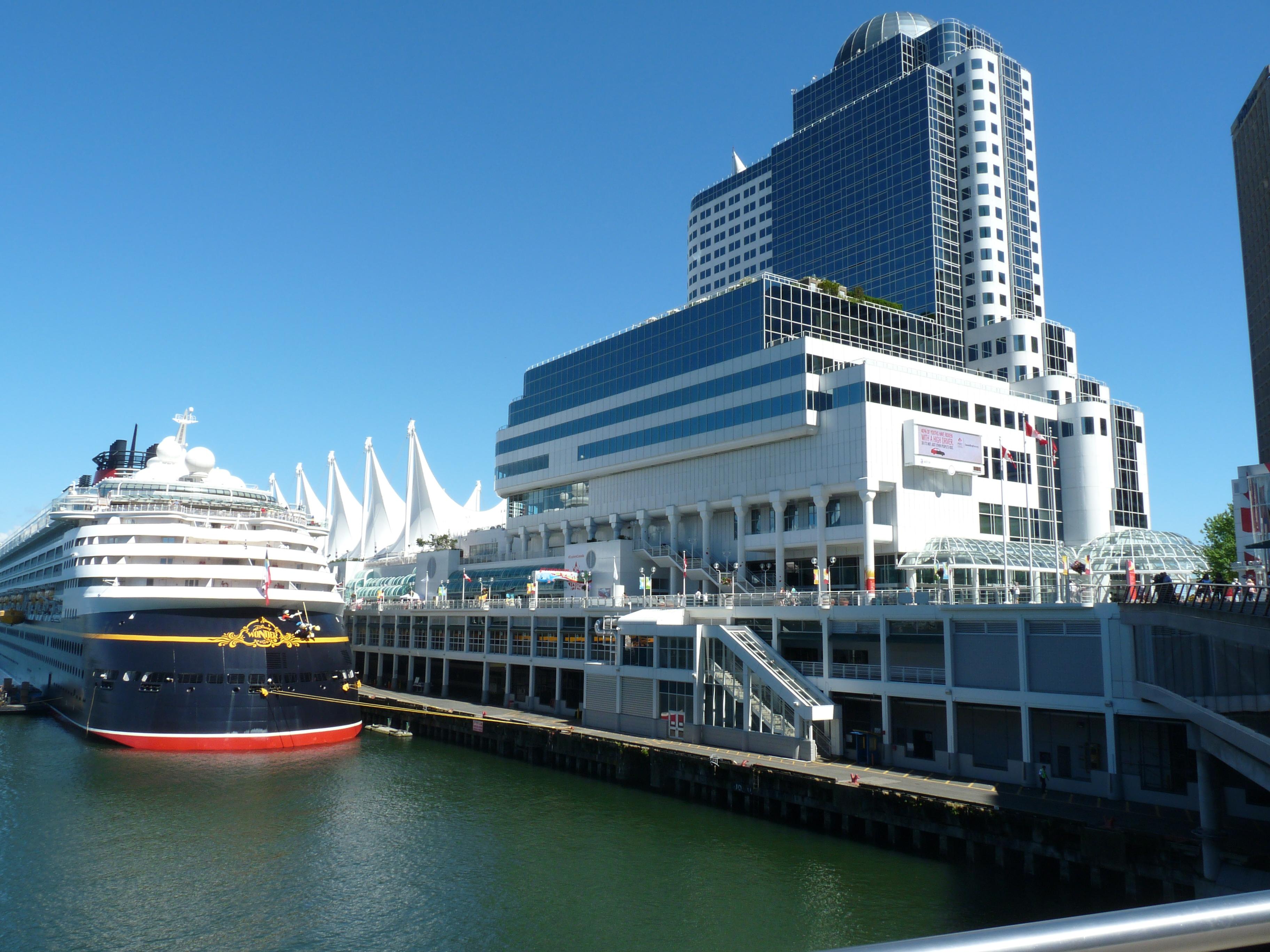 Canada Place (Vancouver, Kanada) - Review - Tripadvisor