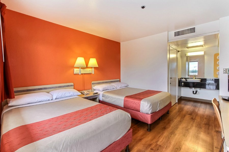 MOTEL 6 SALINAS SOUTH - MONTEREY AREA $56 ($̶6̶9̶) - Prices & Reviews