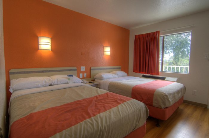 Motel 6 Orlando-Winter Park Parking: Pictures & Reviews - Tripadvisor