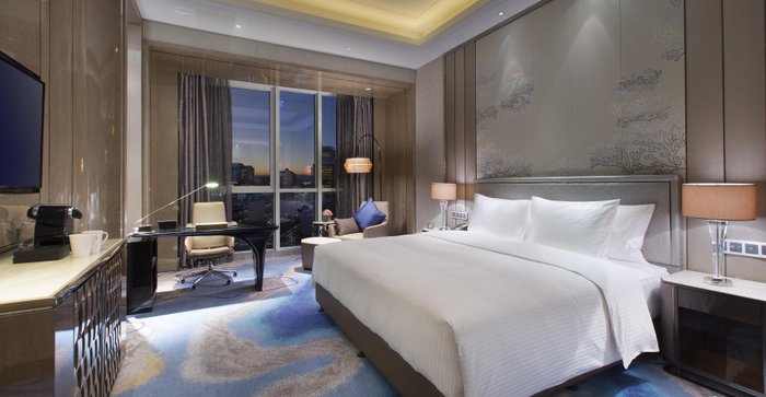 Pullman Yantai Center Rooms: Pictures & Reviews - Tripadvisor