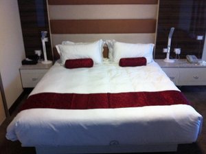 Room & Suite