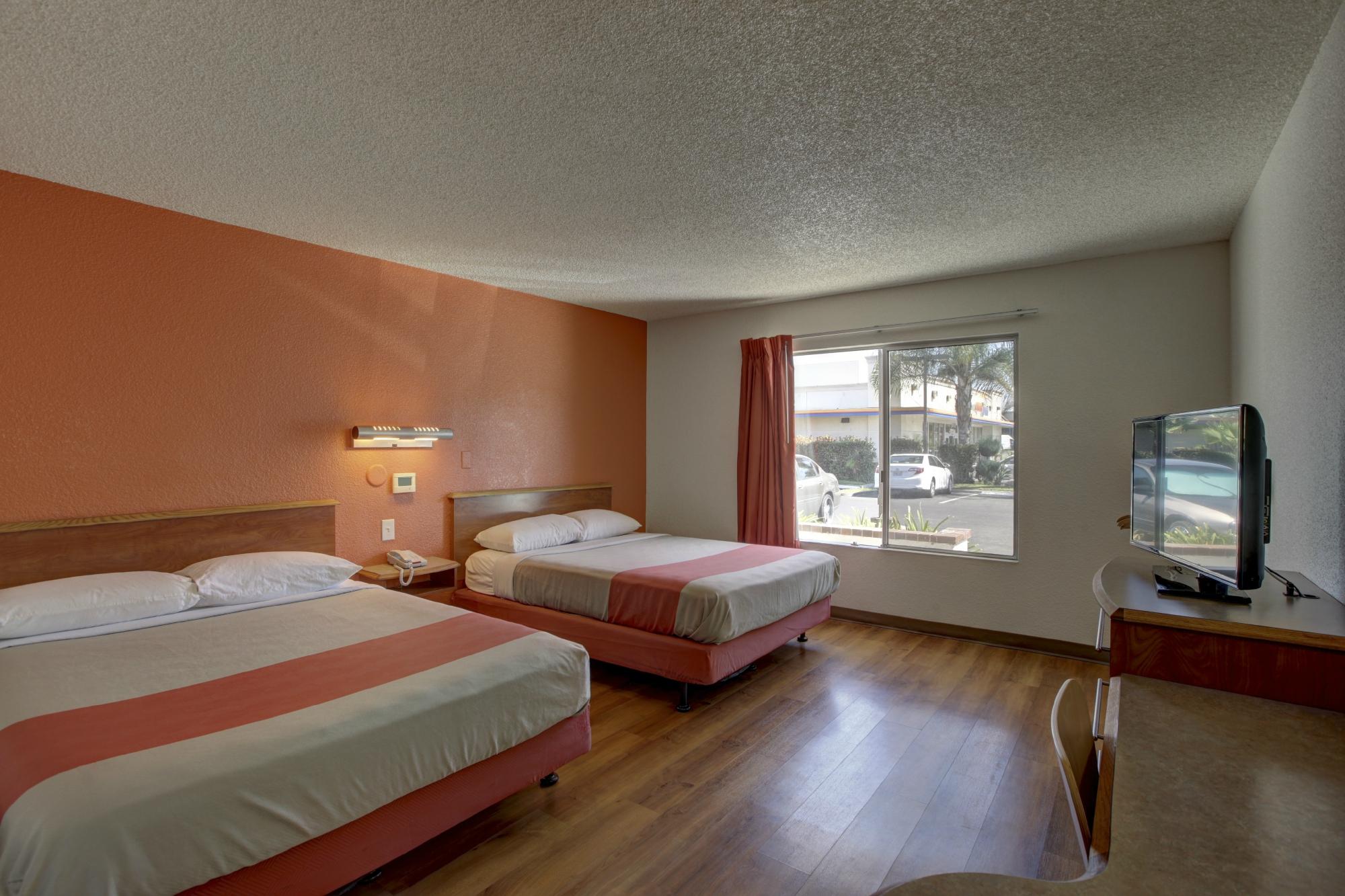 MOTEL 6 IRVINE ORANGE COUNTY AIRPORT 70 8 5 Prices