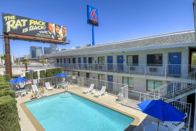 Hotel photo 21 of Motel 6 Las Vegas - I- 15 Stadium.