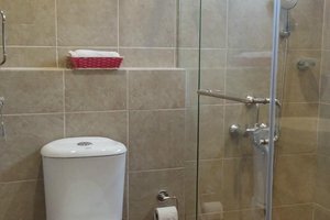 Room & Suite