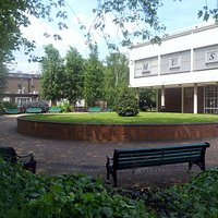 Doncaster Museum & Art Gallery frontage