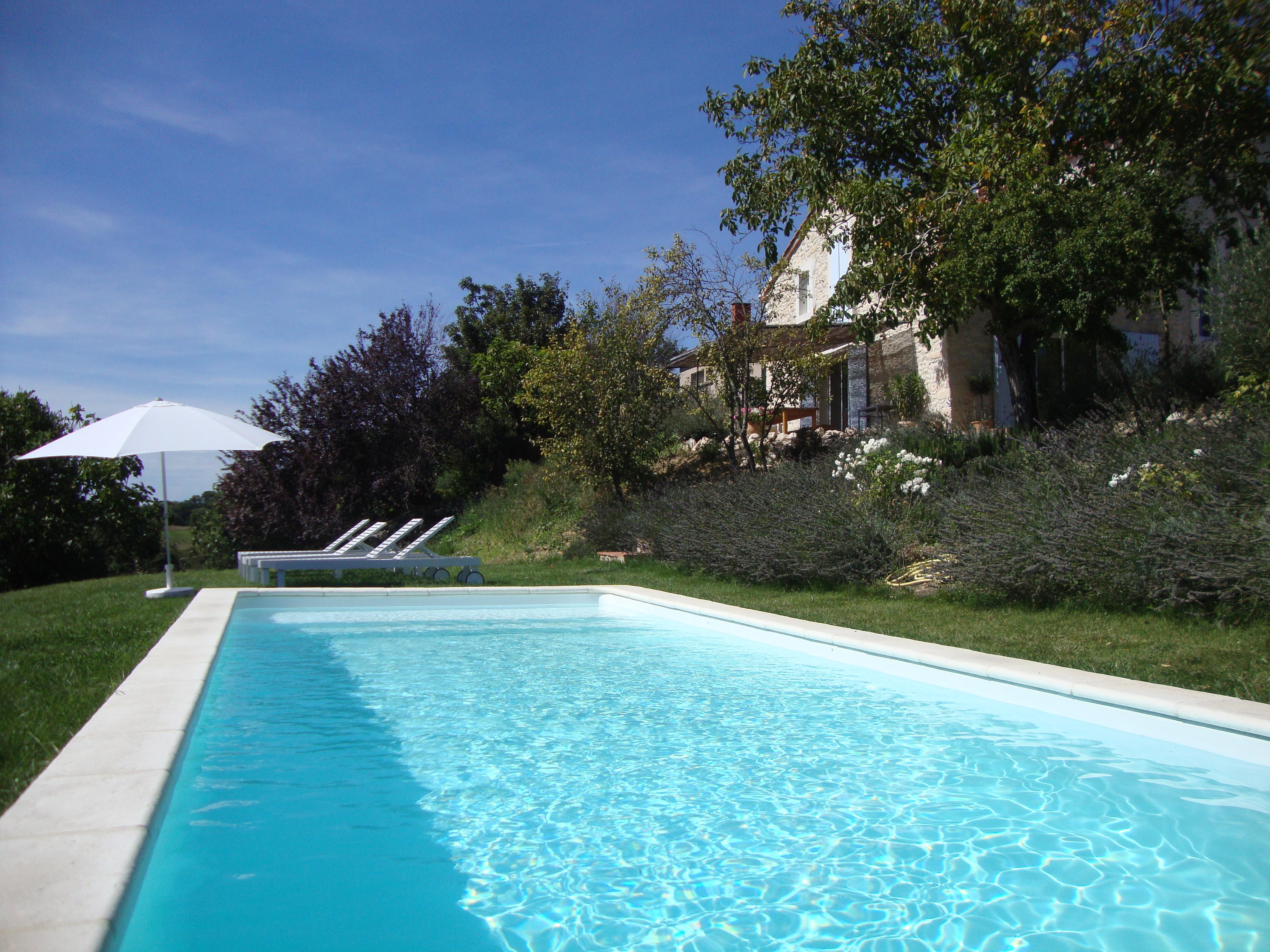 LA BASTIDE B&B (Lamillarié) : Tarifs 2024 Et 75 Avis