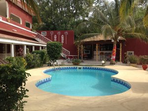 Pool & Beach