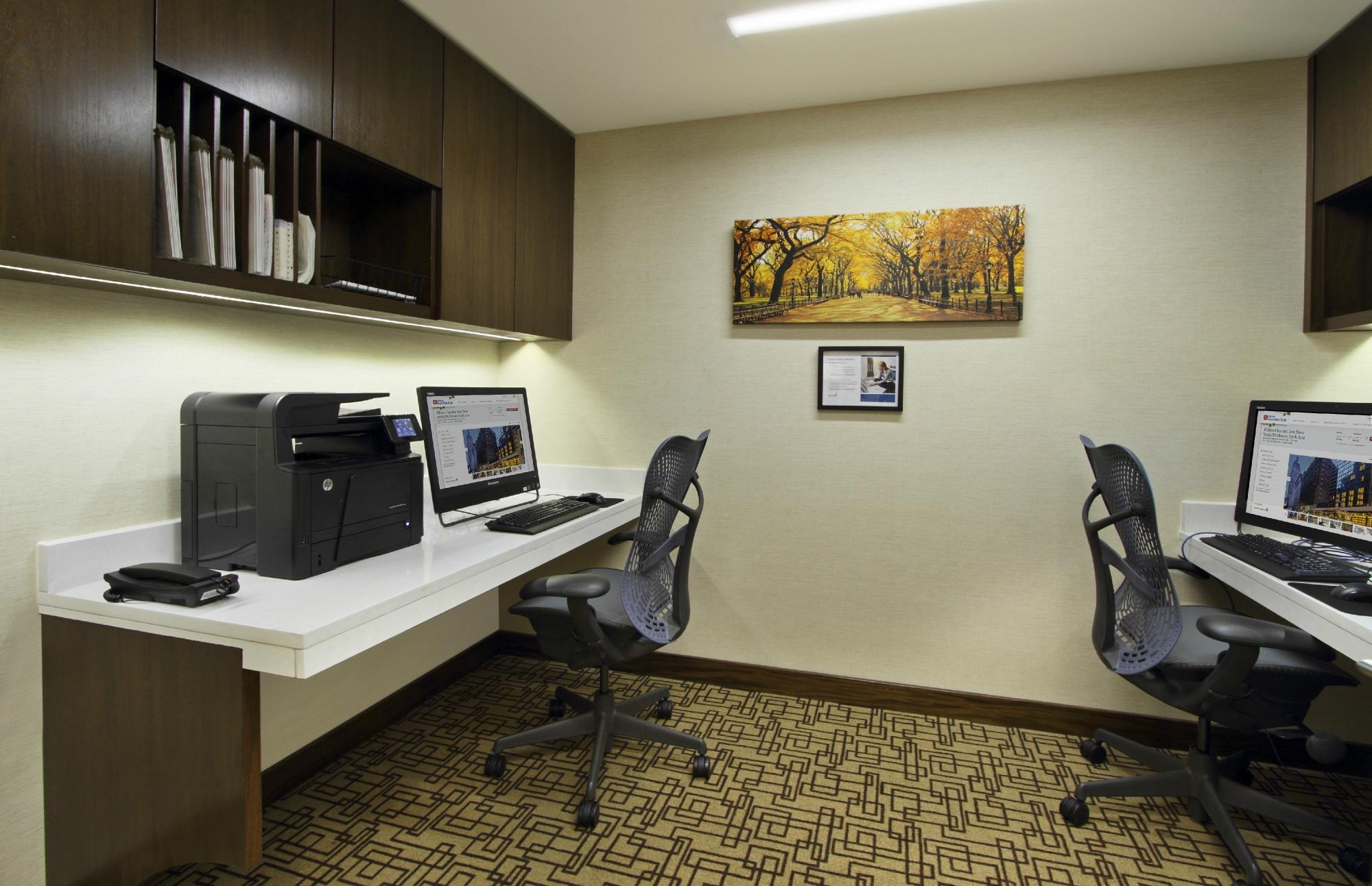 Hotel photo 15 of Hilton Garden Inn New York/Midtown Park Ave.