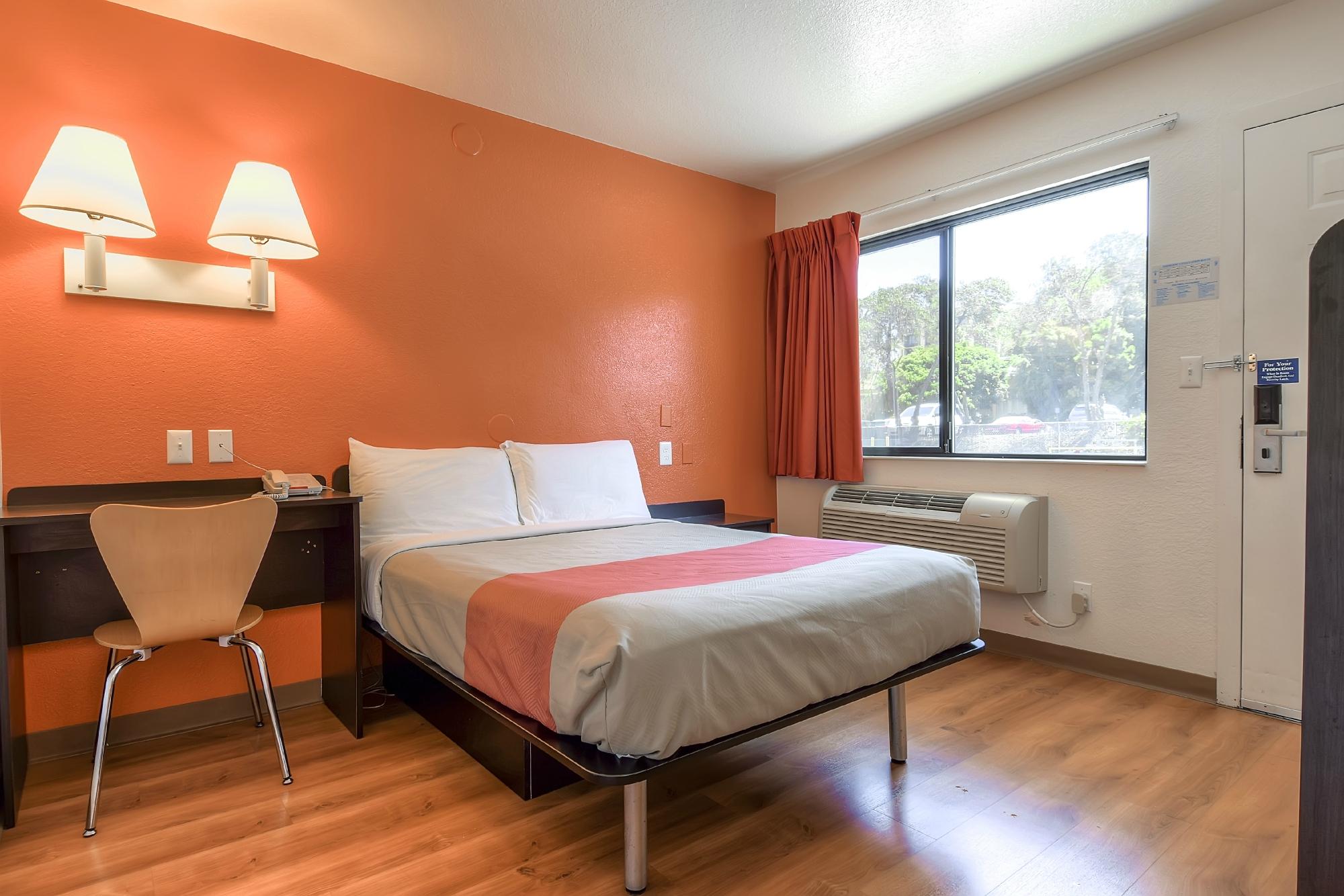 Motel 6 San Diego Hotel Circle Rooms Pictures Reviews Tripadvisor   Motel 6 San Diego Hotel 