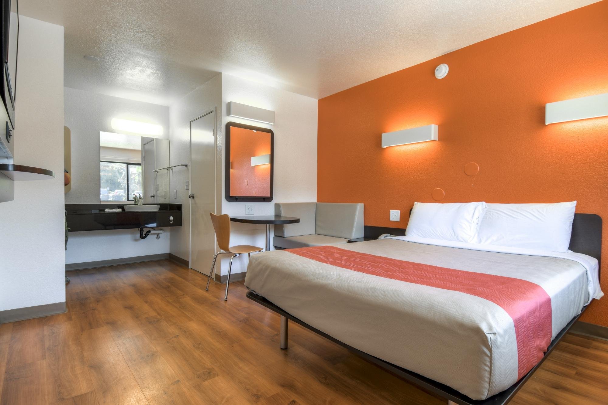 MOTEL 6 SAN DIEGO HOTEL CIRCLE CA Tripadvisor   Motel 6 San Diego Hotel 