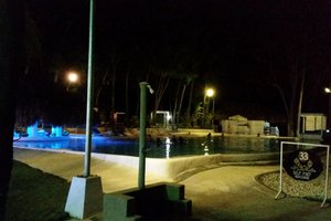 Pool & Beach