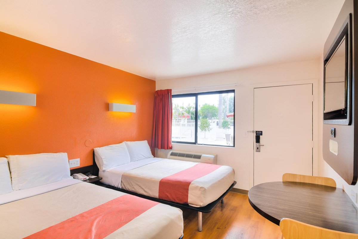 Motel 6 Camarillo Rooms: Pictures & Reviews - Tripadvisor