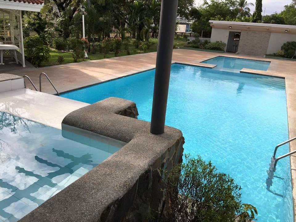 Subic Bay Peninsular Hotel Pool Pictures And Reviews Tripadvisor 