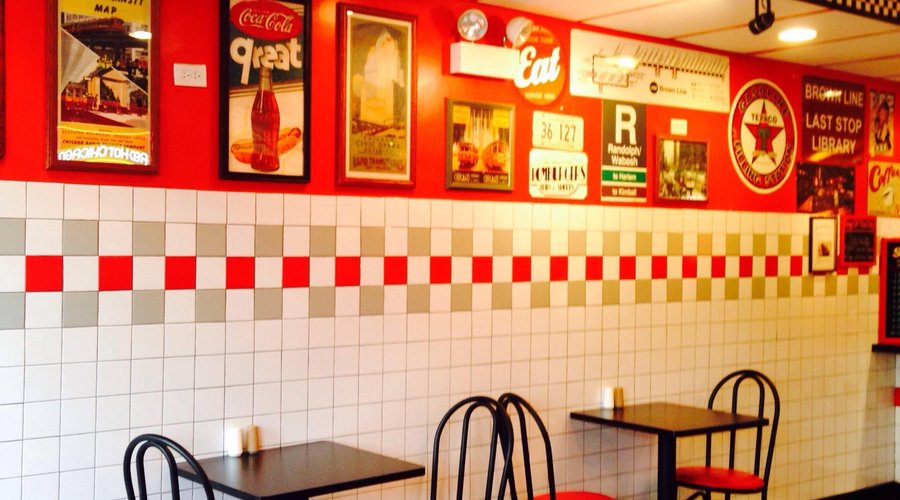HOT DOG STATION, Chicago - Albany Park - Restaurant Reviews 