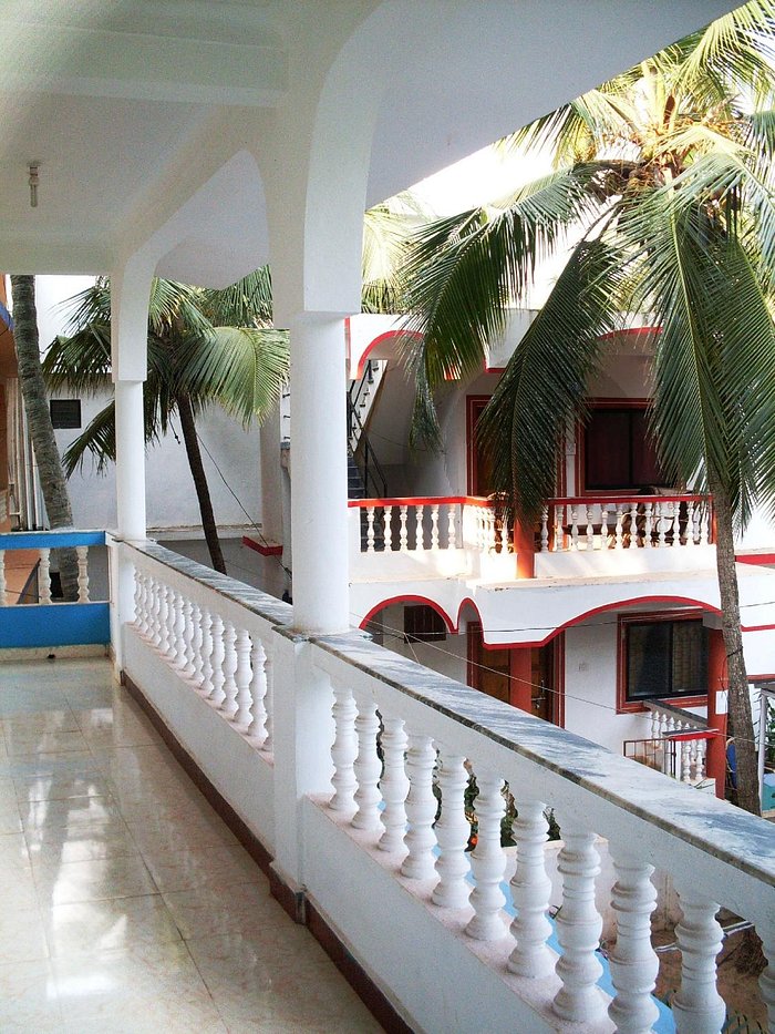 Morjim guest house