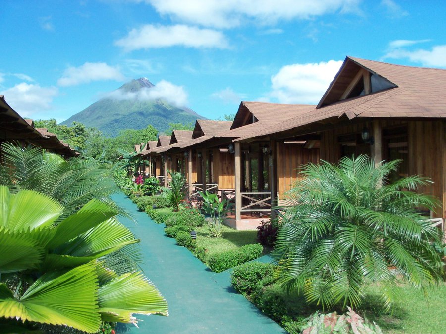 HOTEL ARENAL MONTECHIARI $93 ($̶1̶0̶0̶) - Prices & Reviews - Costa Rica ...