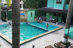 Piscina e praia
