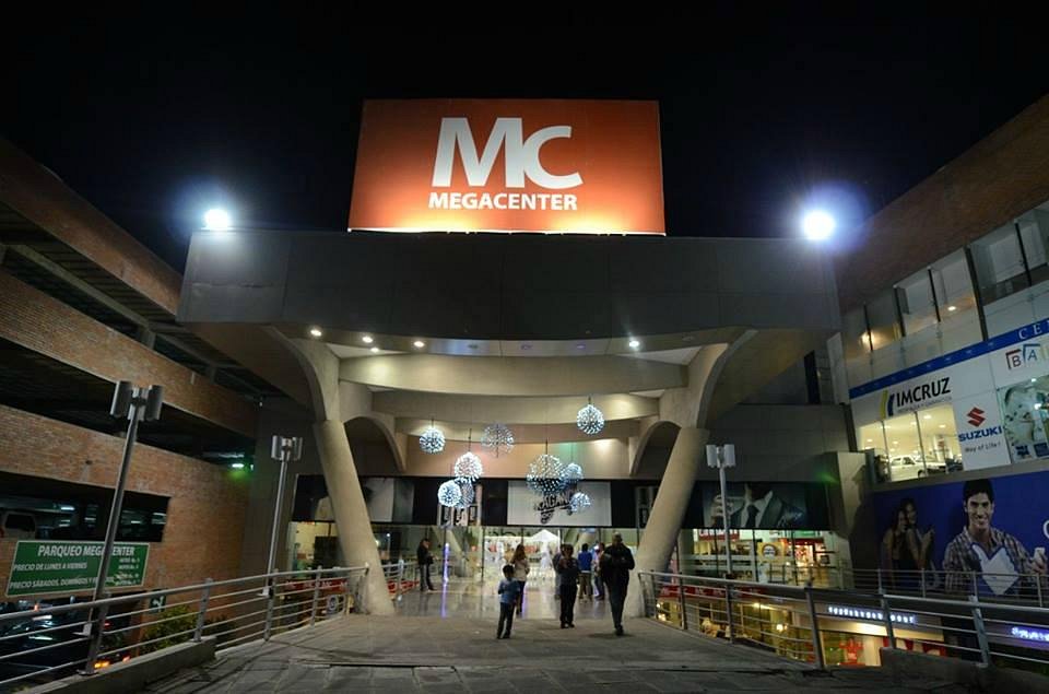  Centro Comercial Megacenter (La Paz)