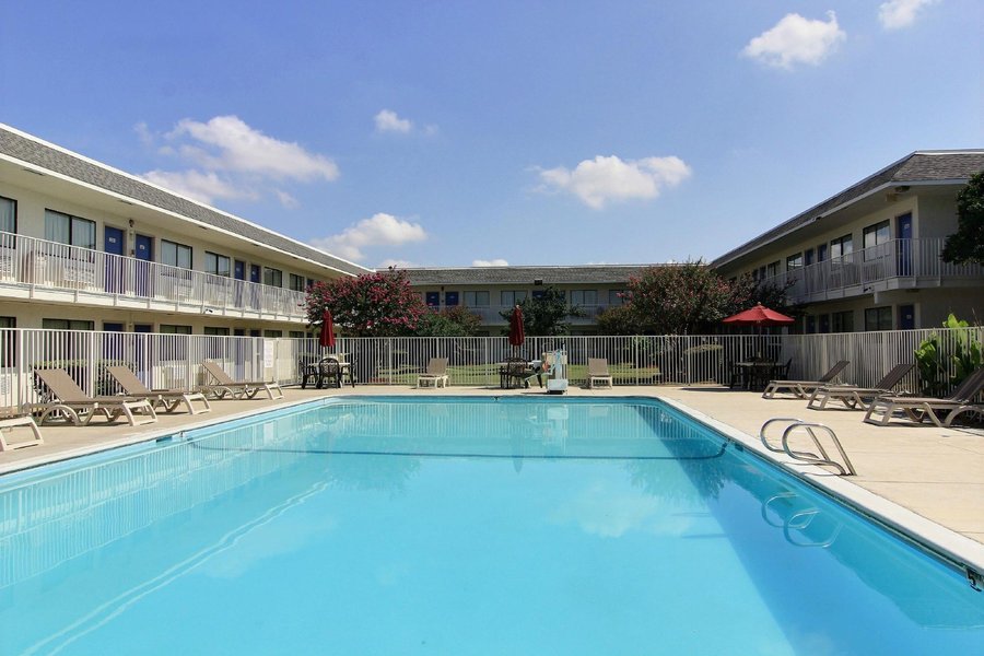 MOTEL 6 AUSTIN NORTH $48 ($̶9̶8̶) - Updated 2020 Prices & Reviews - TX