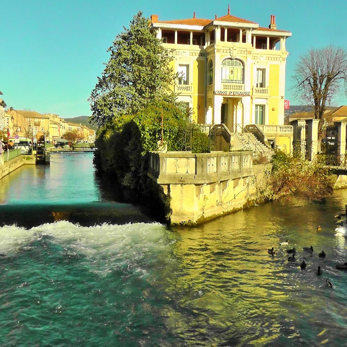 L'Isle-sur-la-Sorgue Market - All You Need to Know BEFORE You Go