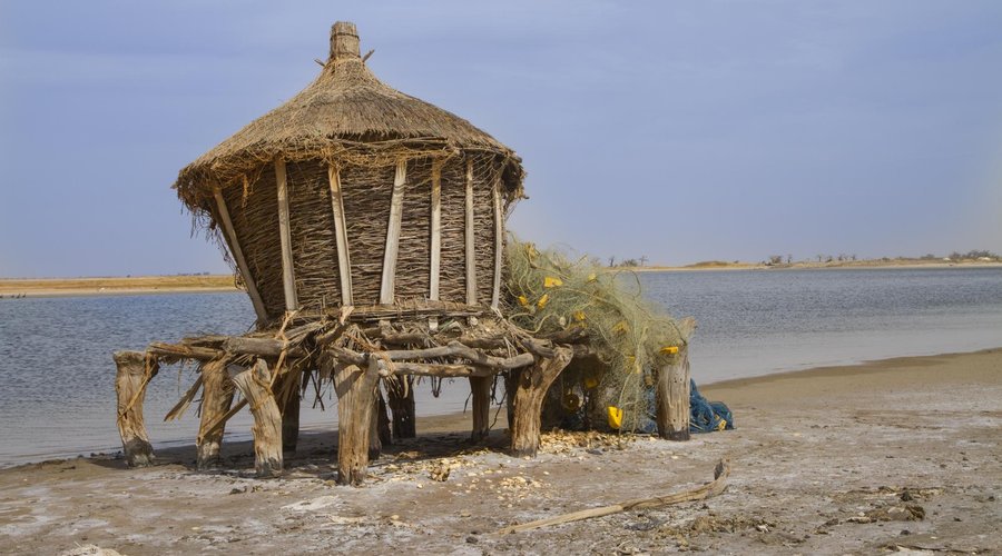 Hut for storage of fish nets