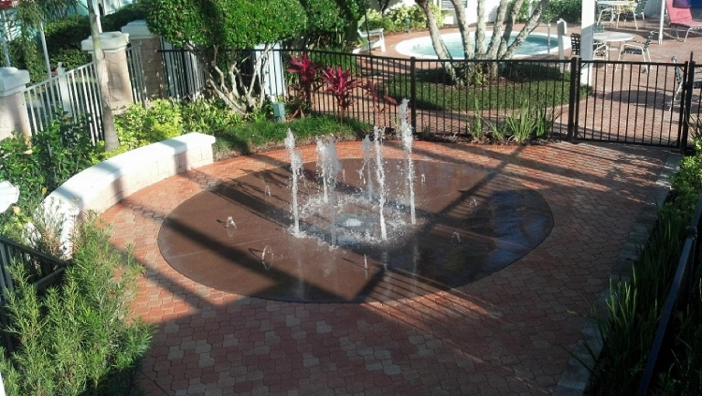 Hotel photo 1 of Cypress Pointe Resort.