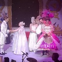 Cinderella meets Prince 'very' Charming!