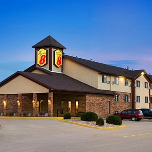 pet friendly hotels in fenton mi