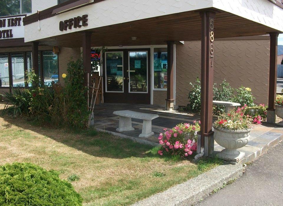 falcon Nest motel image