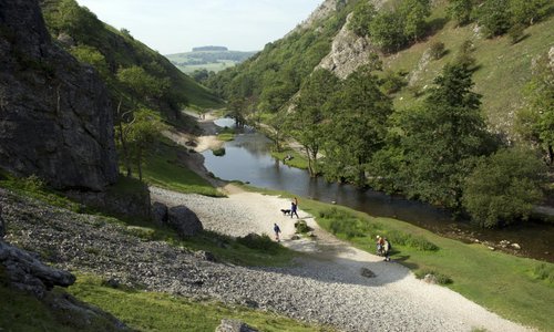 Dovedale valley