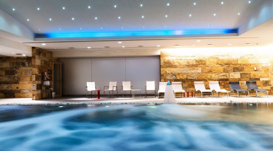 Piscina idromassaggiante