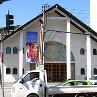 Linda igreja no bairro Vitacura