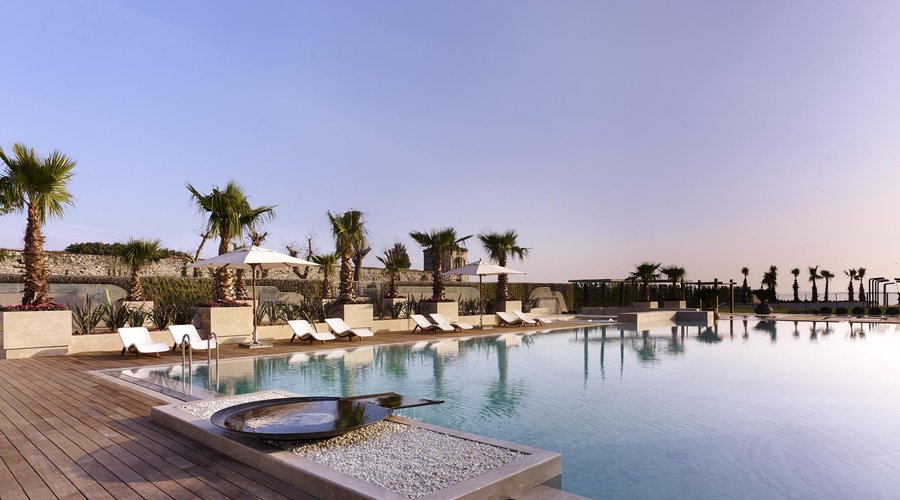 Hyatt Regency Istanbul Ataköy Levana Spa & Fitness Outdoor Pool