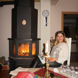 В январские холода камин был очень кстати!
