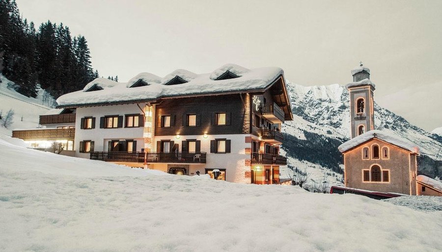 HOTEL E DINTORNI