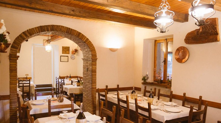 Trattoria del Cervo_interno1