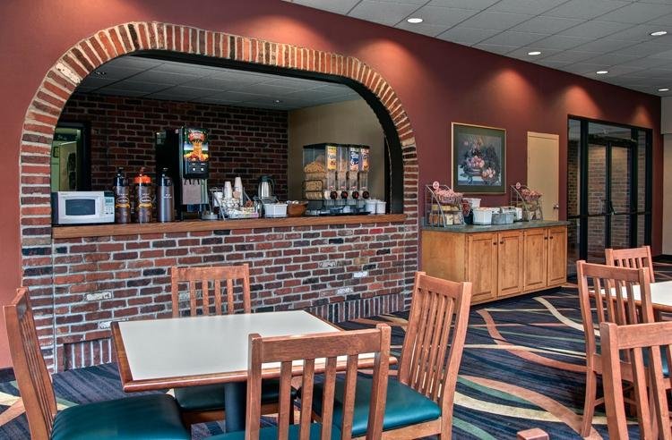 Breakfast Bar Area
