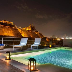 Terraza San Lazaro Noche
