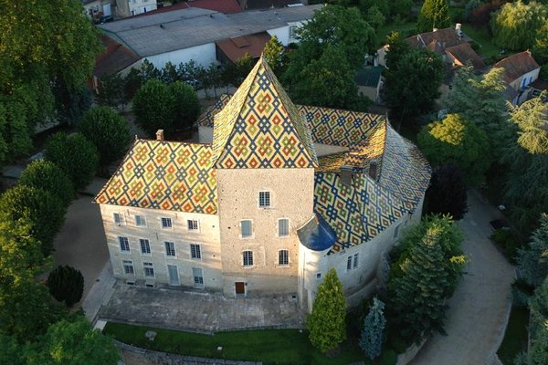 Santenay (Сантене), Бургундия, Франция - достопримечательности, путеводитель по городу