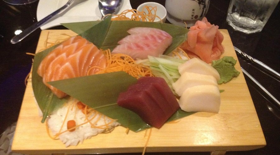 Chirashi plate