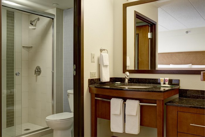 Hyatt Place Orlando Airport Rooms: Pictures & Reviews - Tripadvisor