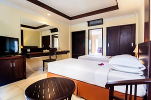 CHAMPLUNG MAS HOTEL (AU$28): 2024 Prices & Reviews (Bali/Legian ...