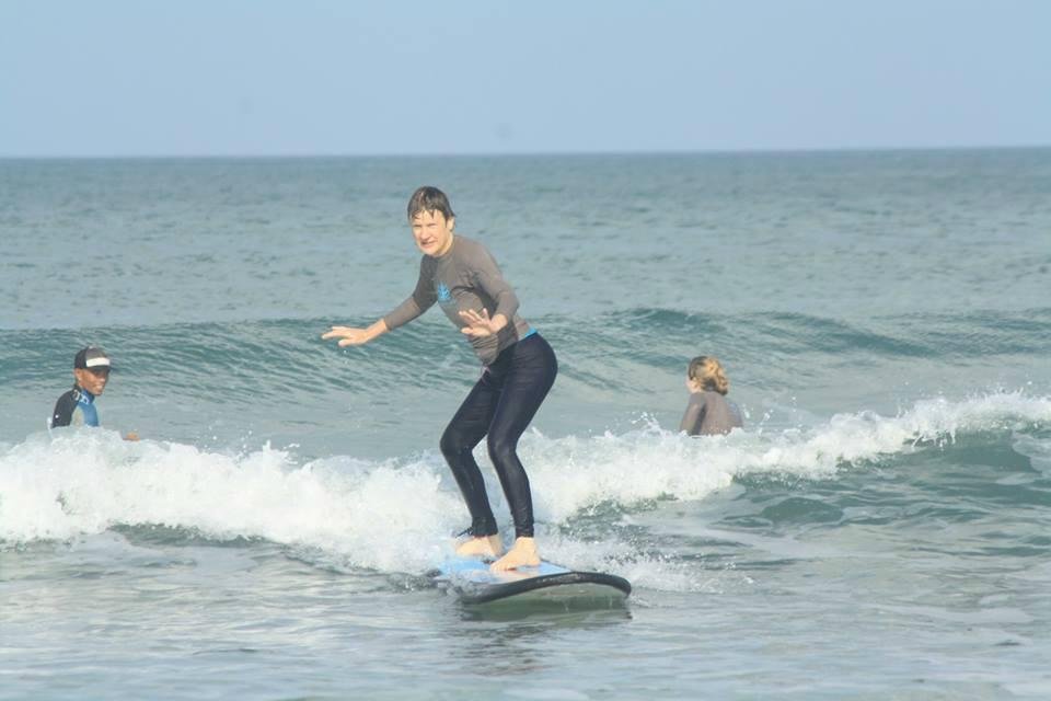 Seminyak Badung Bali - Belajar Surfing di Seminyak